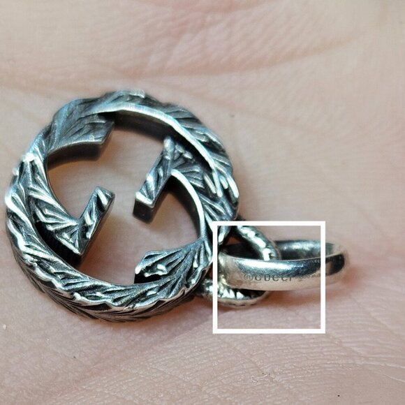 Textured Interlocking GG Marmont Pendant & Chain - Picture 3 of 17